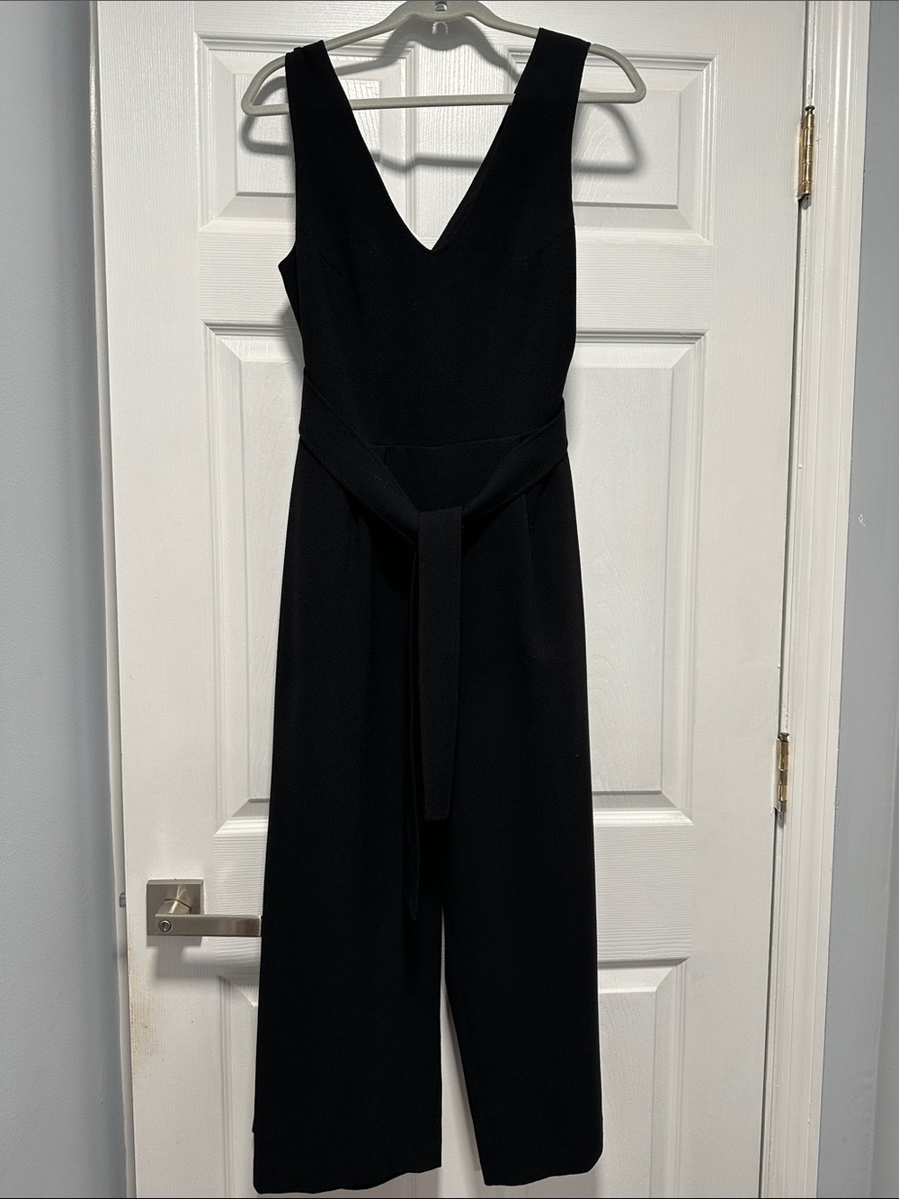 Club Monaco Black V-Neck Open Back Jumpsuit Size 6